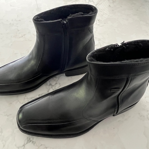 MEN’S WINTER BOOTS - Picture 1 of 3